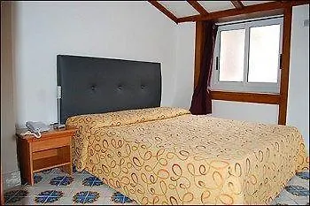 阿蒂斯巴贝里尼套房旅馆